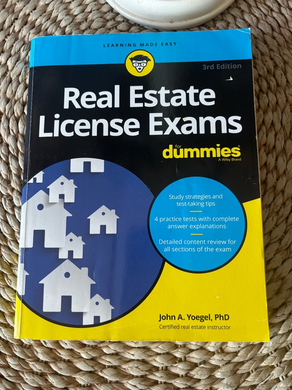 Real Estate License Exam for Dummies Book, Large Paperback, Excellent Condition